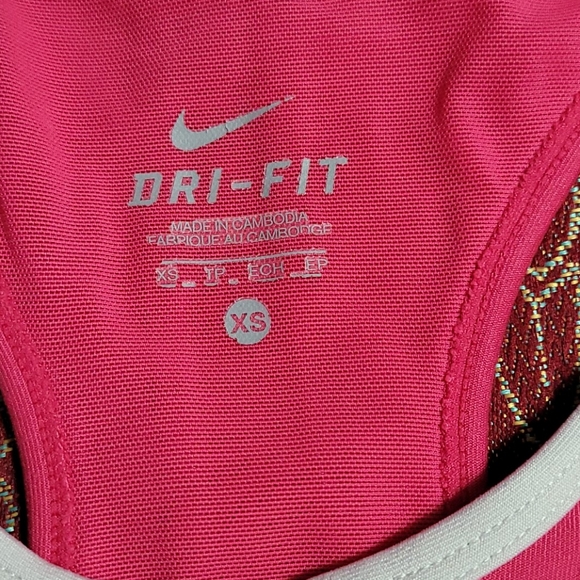 Work out tank top - Picture 3 of 3